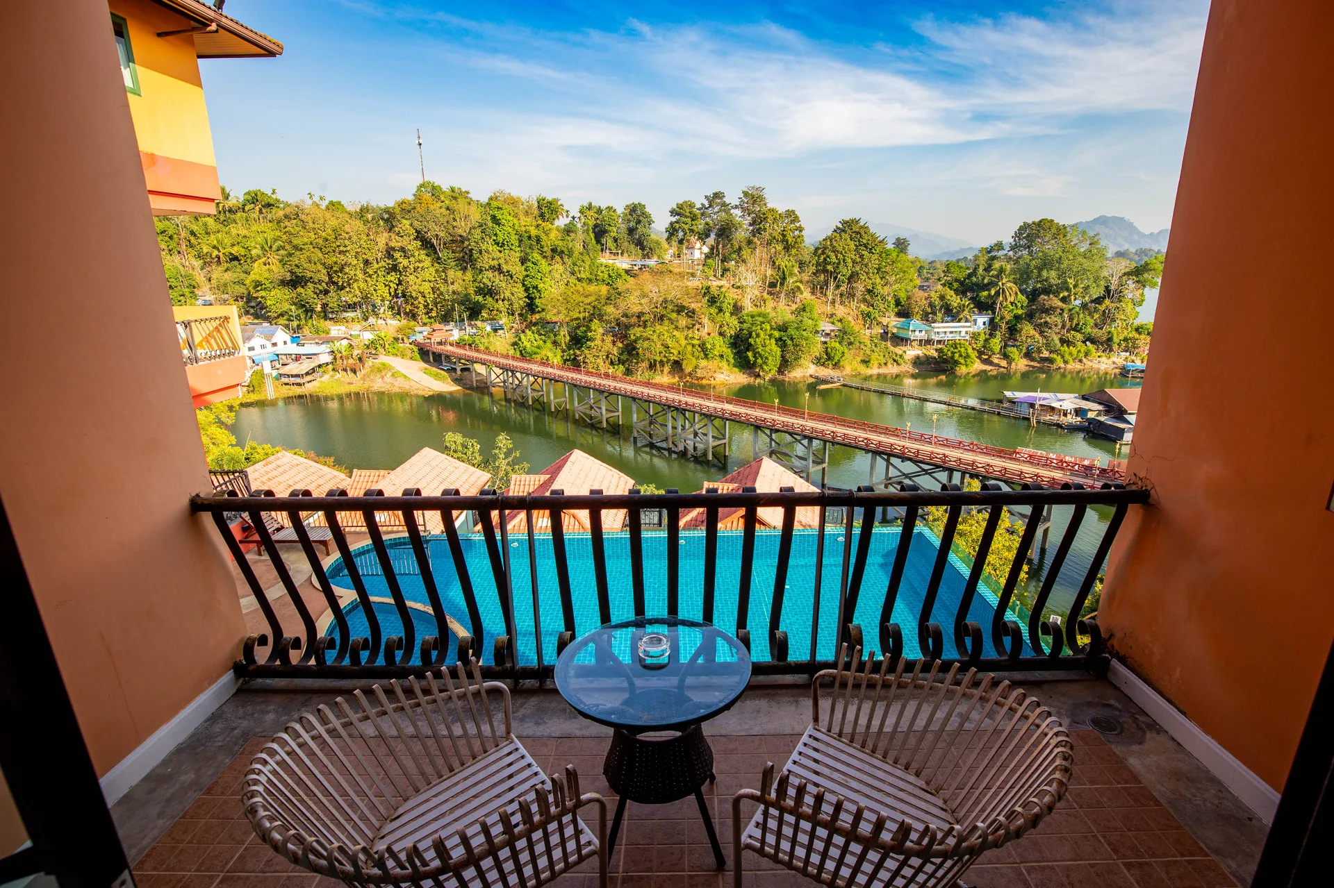 Scenic river view from Samprasob Resort